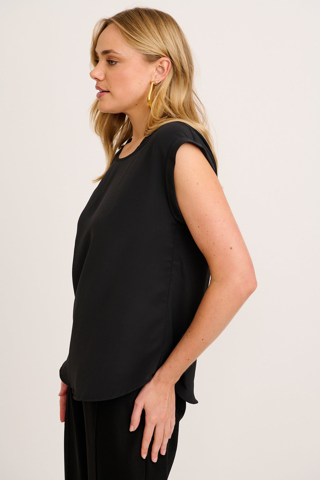 Isla™ Essential Top